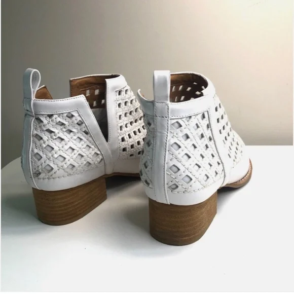 Jeffrey Campbell Cutout Taggart Booties | White Leather | - Picture 5 of 16